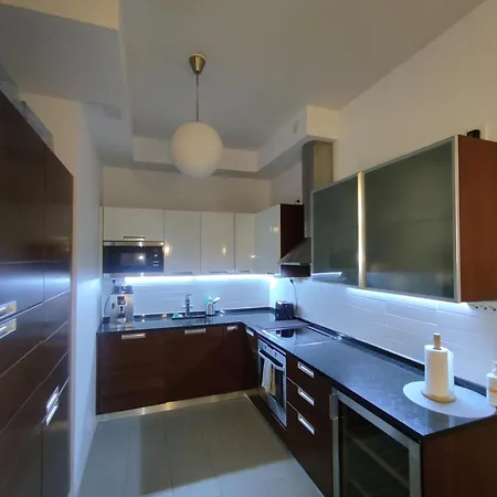 Eira Sauna & Terrace Luxe Apartamento Helsínquia
